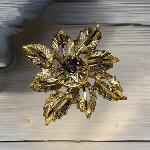 Vintage Order of Eastern Star Brooch Gold Tone Leaves Mason pin Enamel 2 1/4"